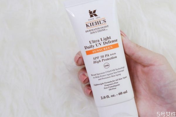 科顏氏防曬和蘭蔻防曬哪個(gè)好用 科顏氏防曬霜適合膚質(zhì) 科顏氏防曬和蘭蔻防曬哪個(gè)好用 科顏氏防曬霜適合膚質(zhì)