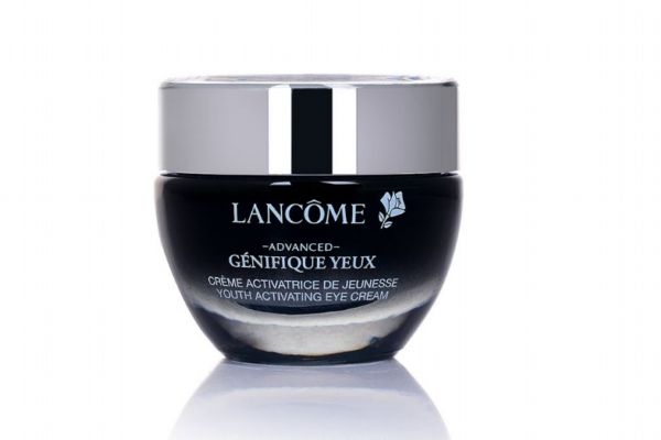 蘭蔻發(fā)光眼霜效果如何 大眼精華和發(fā)光眼霜買哪個 蘭蔻發(fā)光眼霜效果如何 大眼精華和發(fā)光眼霜買哪個