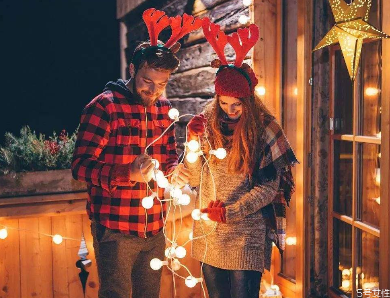 圣誕節(jié)為什么中國人不能過 中國人喜歡過圣誕節(jié)的理由 圣誕節(jié)為什么中國人不能過 中國人喜歡過圣誕節(jié)的理由