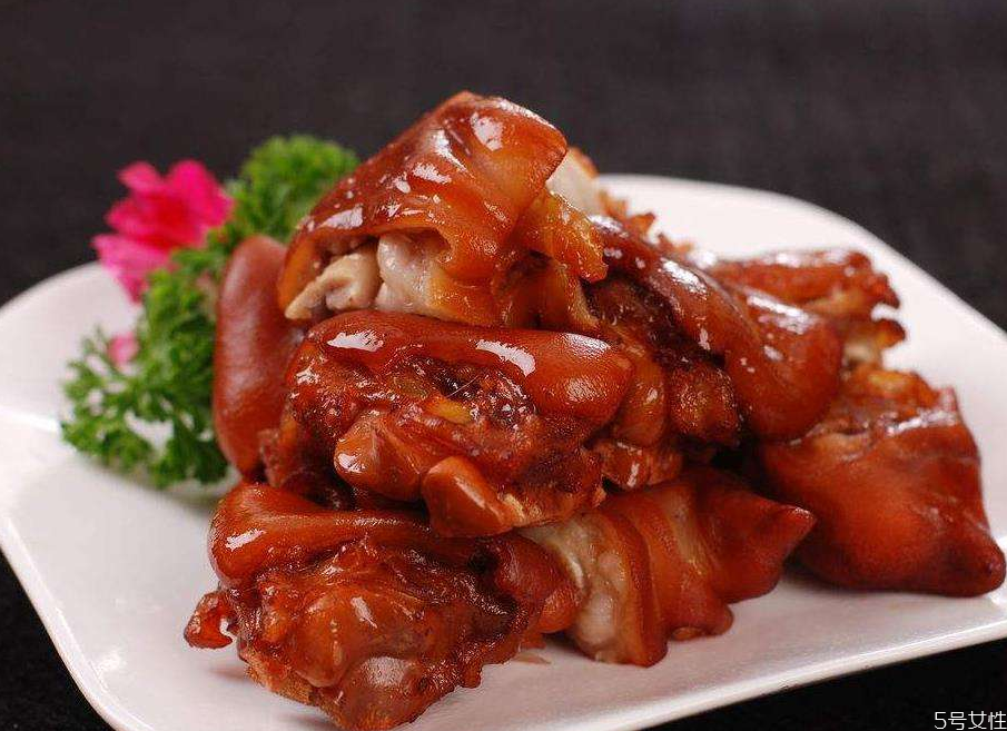 紅燒豬蹄燉多久 紅燒豬蹄做法竅門 紅燒豬蹄燉多久 紅燒豬蹄做法竅門