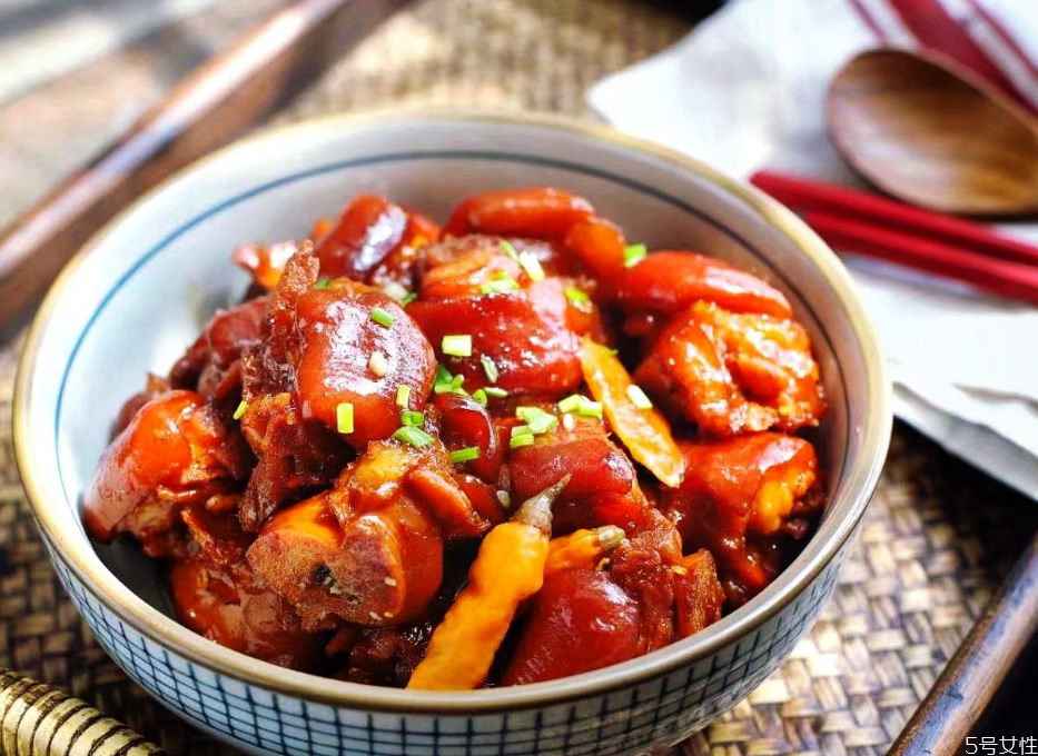 紅燒豬蹄燉多久 紅燒豬蹄做法竅門 紅燒豬蹄燉多久 紅燒豬蹄做法竅門