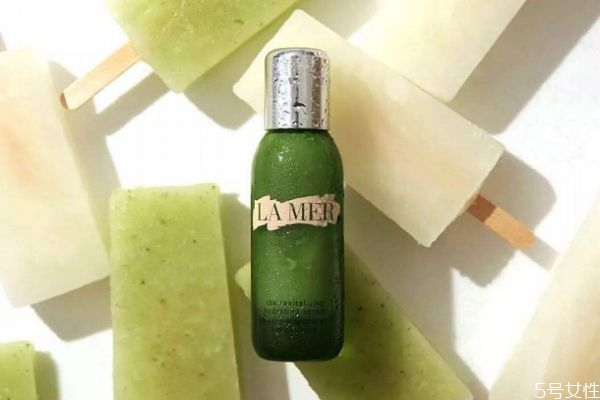 精華油能代替精華液嗎 護膚用精油好還是精華好 精華油能代替精華液嗎 護膚用精油好還是精華好