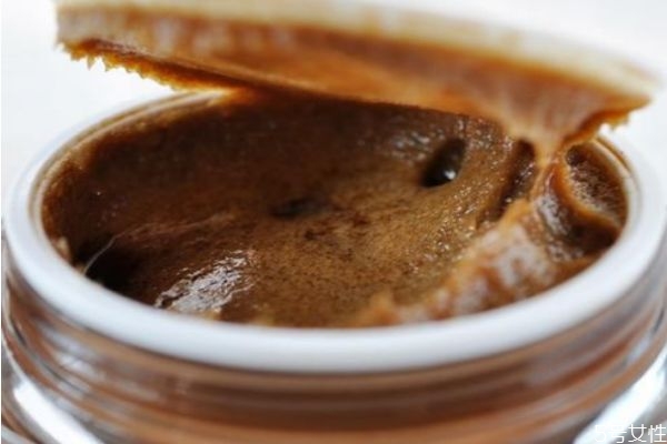 紅糖面膜真的能祛斑嗎 堅持敷紅糖面膜多久能淡斑 紅糖面膜真的能祛斑嗎 堅持敷紅糖面膜多久能淡斑