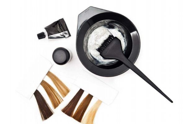 染發(fā)劑為什么要兩種配 染發(fā)劑兩只怎么配調(diào) 染發(fā)劑為什么要兩種配 染發(fā)劑兩只怎么配調(diào)