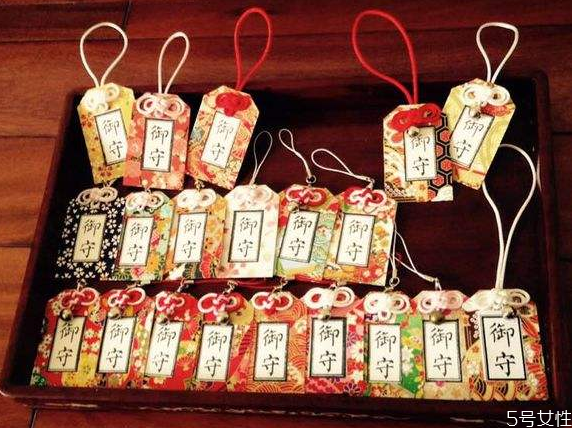 御守是什么意思 送御守的含義是什么 御守是什么意思 送御守的含義是什么