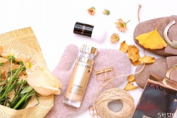 為什么一化妝就顯老 哪種人化妝反而不好看 為什么一化妝就顯老 哪種人化妝反而不好看