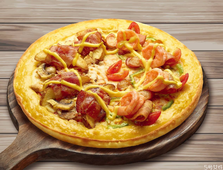 披薩和炸雞哪個(gè)熱量高 怎么吃披薩不發(fā)胖 披薩和炸雞哪個(gè)熱量高 怎么吃披薩不發(fā)胖