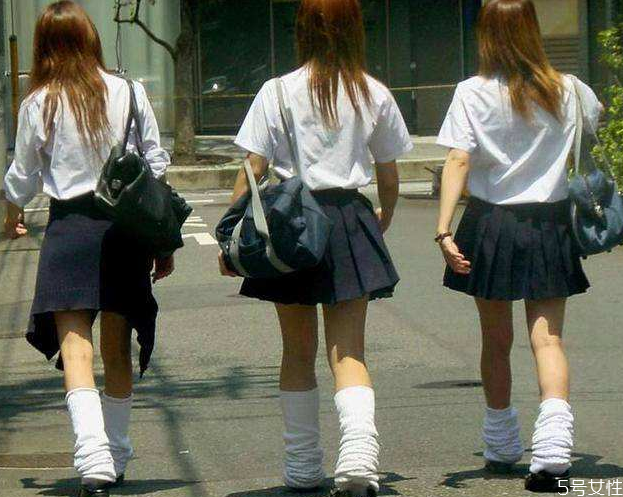 泡泡襪的穿法 泡泡襪的優(yōu)點(diǎn) 泡泡襪的穿法 泡泡襪的優(yōu)點(diǎn)