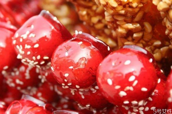 冰糖葫蘆有哪幾種 可以做冰糖葫蘆的水果有哪些 冰糖葫蘆有哪幾種 可以做冰糖葫蘆的水果有哪些