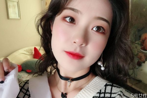 上班族適合什么樣的妝容 休閑風適合的妝容