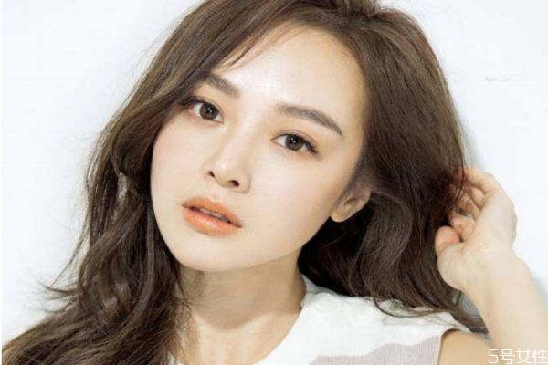 上班族適合什么樣的妝容 休閑風適合的妝容