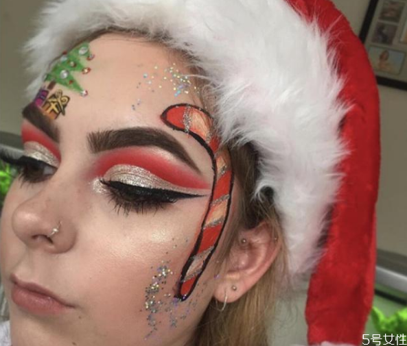 圣誕節(jié)化什么妝 圣誕主題妝容 圣誕節(jié)化什么妝 圣誕主題妝容