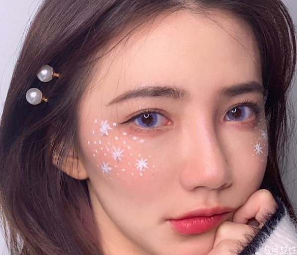 圣誕妝大全 圣誕小鹿妝怎么化 圣誕妝大全 圣誕小鹿妝怎么化