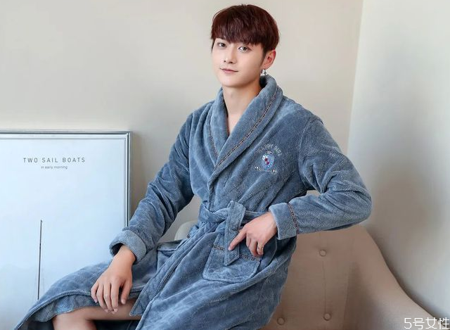 珊瑚絨怎么洗才不硬 珊瑚絨恢復(fù)蓬松 珊瑚絨怎么洗才不硬 珊瑚絨恢復(fù)蓬松