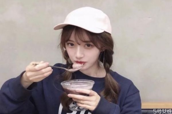 網戀動心了怎么辦 網戀動心了表現(xiàn) 網戀動心了怎么辦 網戀動心了表現(xiàn)