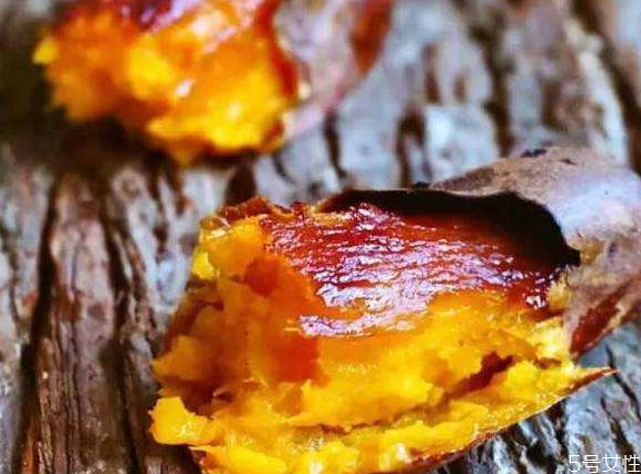 微波爐可以烤紅薯嗎 微波爐怎么烤紅薯 微波爐可以烤紅薯嗎 微波爐怎么烤紅薯