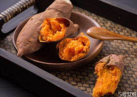 微波爐可以烤紅薯嗎 微波爐怎么烤紅薯 微波爐可以烤紅薯嗎 微波爐怎么烤紅薯