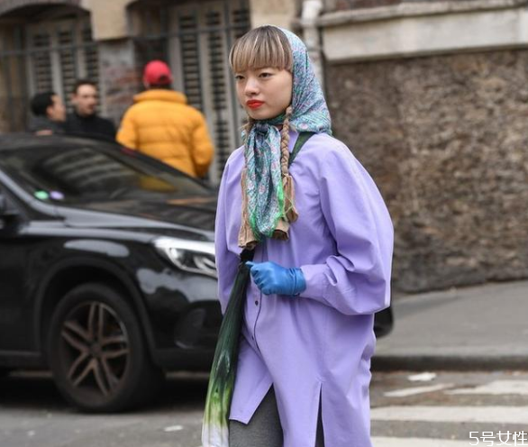 頭巾怎么戴好看 三角頭巾怎么戴好看 頭巾怎么戴好看 三角頭巾怎么戴好看