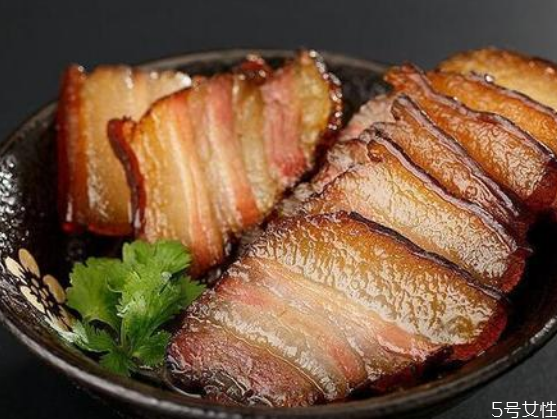臘肉太咸怎么快速退鹽 臘肉脫鹽方法 臘肉太咸怎么快速退鹽 臘肉脫鹽方法