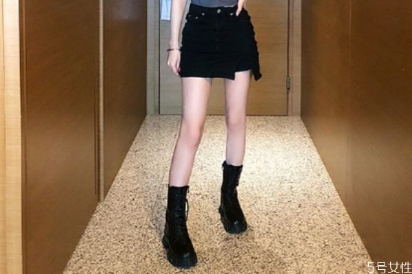短靴長度為多少顯腿長 什么款式的短靴顯腿長 短靴長度為多少顯腿長 什么款式的短靴顯腿長