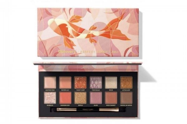 ?完美日記錦鯉盤是限定嗎 完美日記錦鯉盤眼影試色 ?完美日記錦鯉盤是限定嗎 完美日記錦鯉盤眼影試色