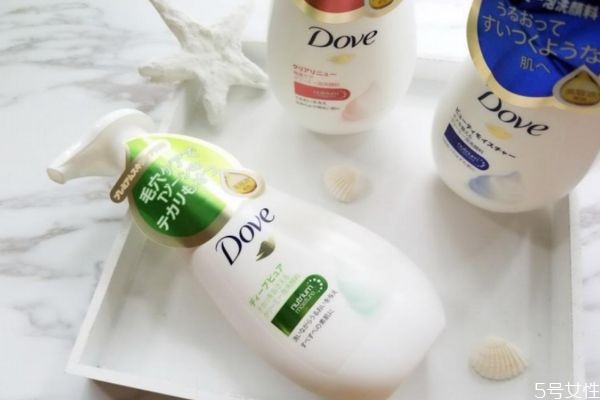 洗面奶是早晚都要用嗎 洗面奶起皮正?，F(xiàn)象嗎