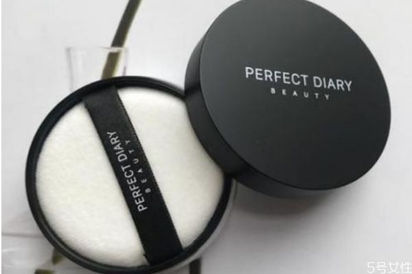 韓熙貞散粉和完美日記散粉哪個好 韓熙貞散粉好用嗎 韓熙貞散粉和完美日記散粉哪個好 韓熙貞散粉好用嗎
