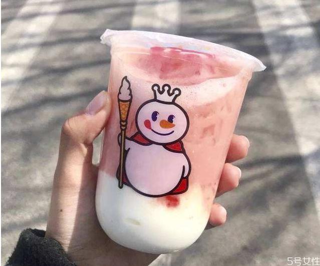 吃土搖搖奶昔里面有什么 吃土搖搖奶昔好喝嗎 吃土搖搖奶昔里面有什么 吃土搖搖奶昔好喝嗎