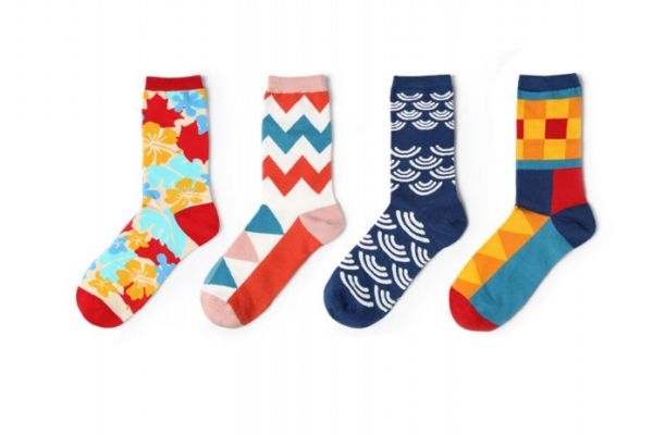 襪子怎么洗更干凈 襪子怎么洗不會變硬 襪子怎么洗更干凈 襪子怎么洗不會變硬