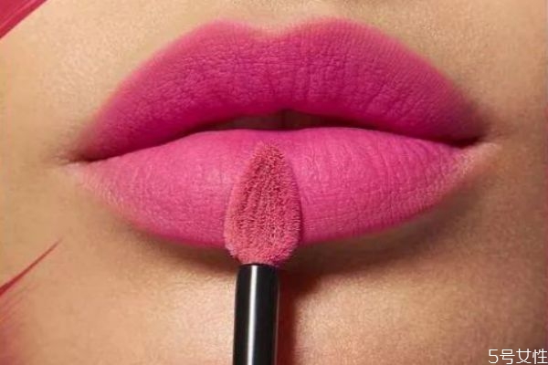 芭比粉有多丑 什么樣的人能駕馭芭比粉 芭比粉有多丑 什么樣的人能駕馭芭比粉