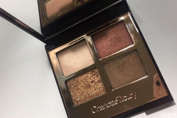 眼影過期了再用會有什么后果 眼影過期了是什么樣子 眼影過期了再用會有什么后果 眼影過期了是什么樣子