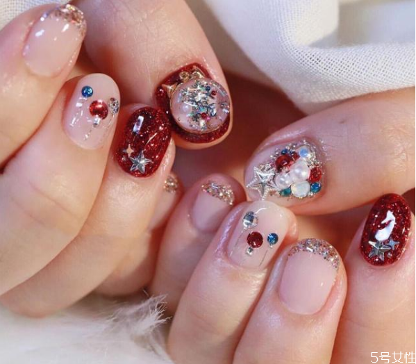 圣誕款美甲2020 圣誕系列美甲 圣誕款美甲2020 圣誕系列美甲