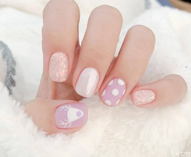 圣誕款美甲2020 圣誕系列美甲 圣誕款美甲2020 圣誕系列美甲