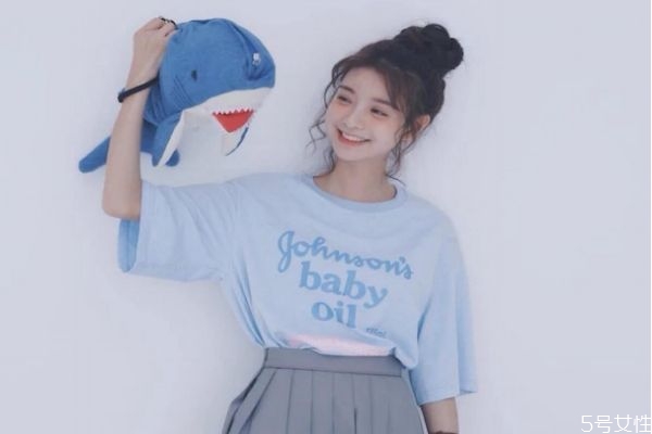 眼角有笑紋怎么辦 眼角笑紋怎么去除 眼角有笑紋怎么辦 眼角笑紋怎么去除