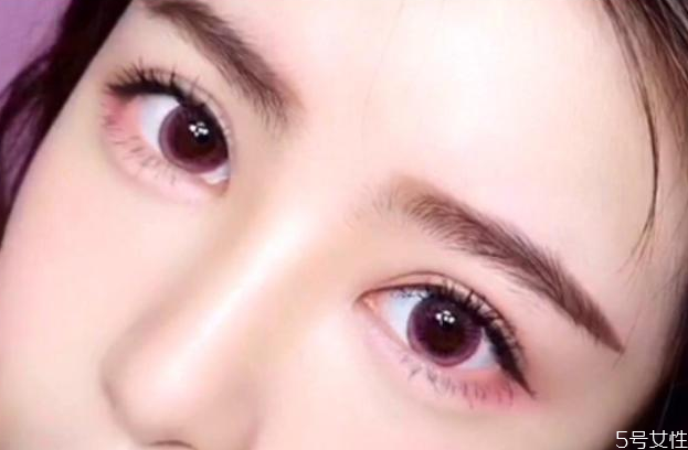 綠色美瞳配什么顏色眼影 美瞳顏色和眼影搭配 綠色美瞳配什么顏色眼影 美瞳顏色和眼影搭配