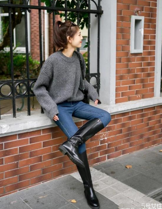 騎士靴怎么搭配衣服 騎士靴怎么搭配顯氣質(zhì) 騎士靴怎么搭配衣服 騎士靴怎么搭配顯氣質(zhì)