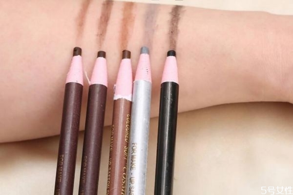 拉線眉筆為什么拉不動(dòng) 拉線眉筆怎么撕筆桿卷紙 拉線眉筆為什么拉不動(dòng) 拉線眉筆怎么撕筆桿卷紙