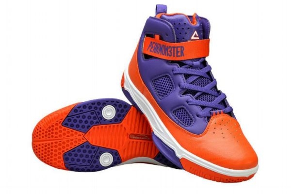 籃球鞋被油弄臟了怎么辦 球鞋清洗劑要怎么使用 籃球鞋被油弄臟了怎么辦 球鞋清洗劑要怎么使用