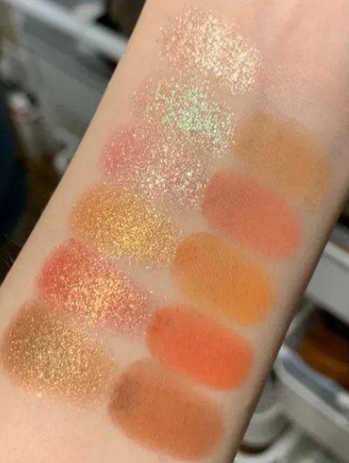 花知曉小天使眼影試色 花知曉小天使眼影好用嗎 花知曉小天使眼影試色 花知曉小天使眼影好用嗎