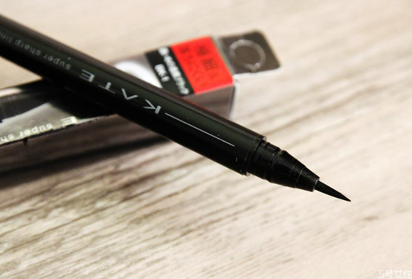 kissme眼線筆為什么暈妝 眼線筆暈妝怎么解決 kissme眼線筆為什么暈妝 眼線筆暈妝怎么解決