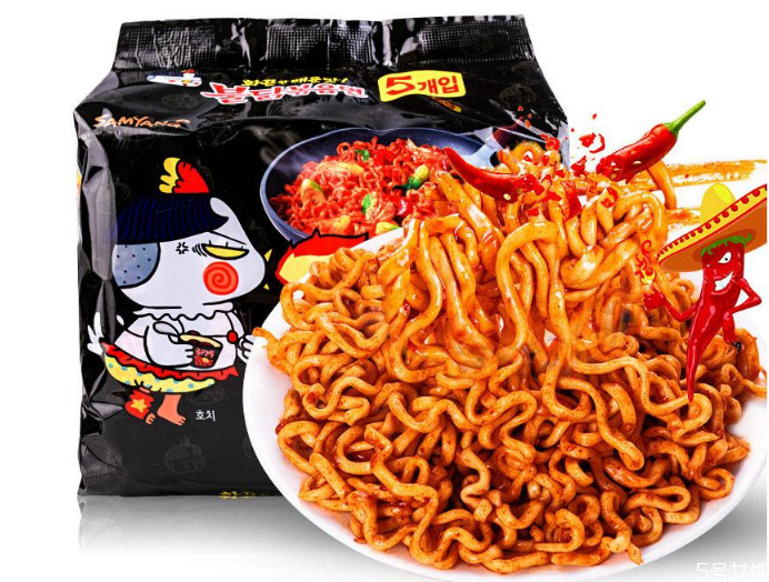 三養(yǎng)火雞面可以泡開嗎 三養(yǎng)火雞面的正確吃法 三養(yǎng)火雞面可以泡開嗎 三養(yǎng)火雞面的正確吃法