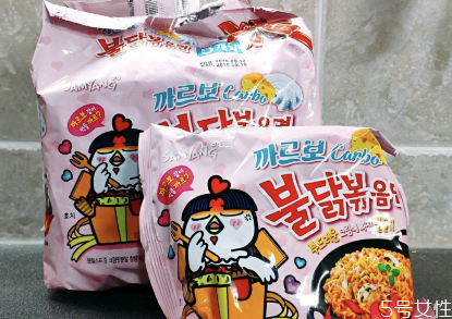 三養(yǎng)奶油火雞面好吃嗎 三養(yǎng)奶油火雞面多少錢 三養(yǎng)奶油火雞面好吃嗎 三養(yǎng)奶油火雞面多少錢