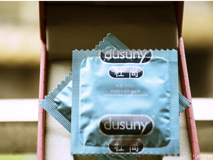 真假避孕套一招辨別 廉價(jià)避孕套的害處 真假避孕套一招辨別 廉價(jià)避孕套的害處