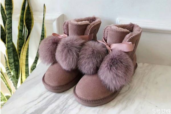 ugg鞋面臟了怎么辦 ugg鞋上有水印如何處理 ugg鞋面臟了怎么辦 ugg鞋上有水印如何處理