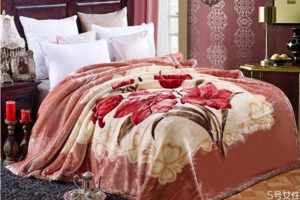 ?不同材質(zhì)的毛毯怎么洗 毛毯如何正確清洗 ?不同材質(zhì)的毛毯怎么洗 毛毯如何正確清洗