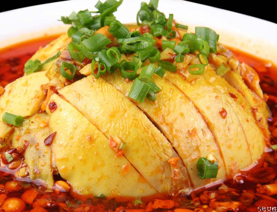 口水雞是冷的還是熱的 口水雞可以加熱嗎 口水雞是冷的還是熱的 口水雞可以加熱嗎