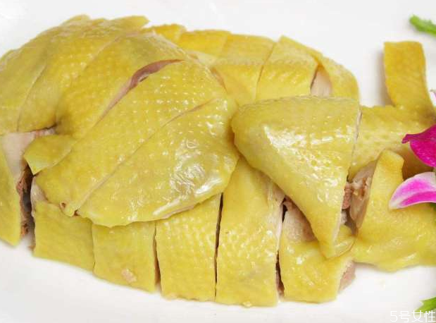 白切雞煮多久 白切雞三煮三浸 白切雞煮多久 白切雞三煮三浸