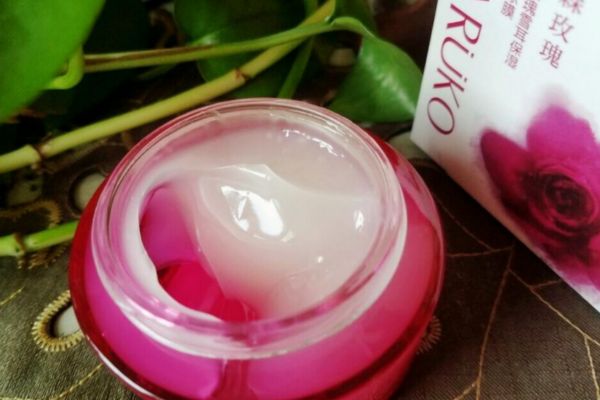 晚安凍膜需要洗嗎 晚安凍膜使用方法 晚安凍膜需要洗嗎 晚安凍膜使用方法