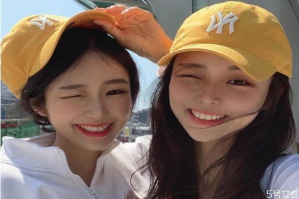 棒球帽適合哪些女生戴 什么牌子的棒球帽好看 棒球帽適合哪些女生戴 什么牌子的棒球帽好看