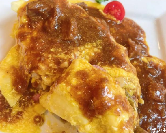 蛋包飯蛋皮不破的做法 流心蛋包飯教程 蛋包飯蛋皮不破的做法 流心蛋包飯教程